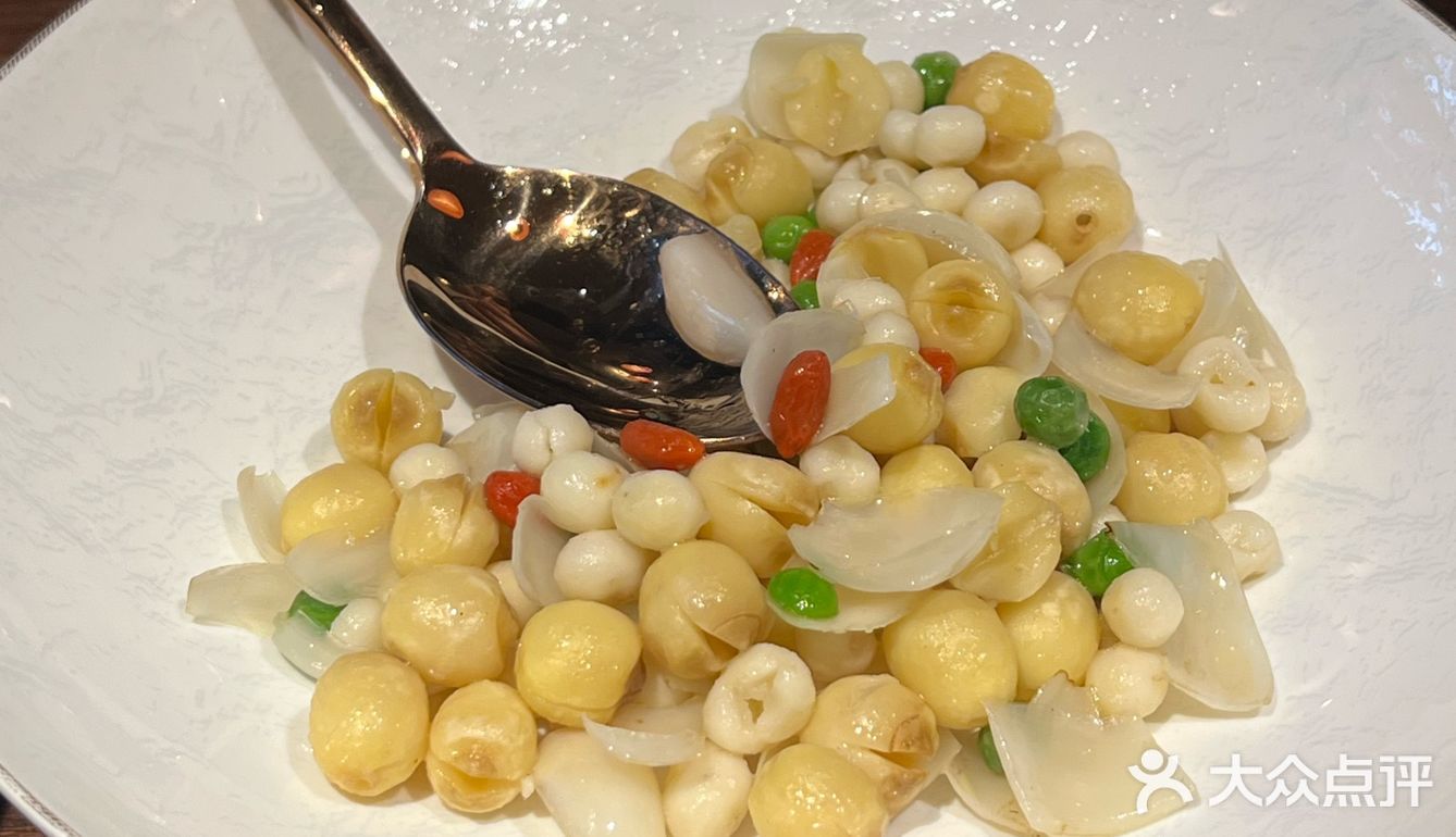 佛山新中式餐厅,一边喝咖啡一边吃粤菜