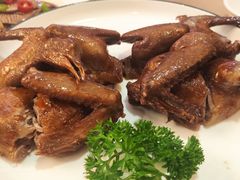 脆皮乳鸽-新南华大酒店(广中店)
