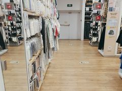 -优衣库(北京首开福茂宋家庄购物中心店)