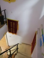 -苗医生专业祛痘·皮肤管理