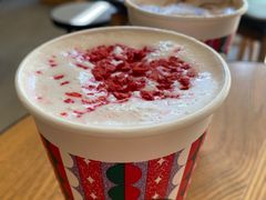 冰红丝绒雪酪茶拿铁-星巴克臻选(成都东方新希望天祥店)