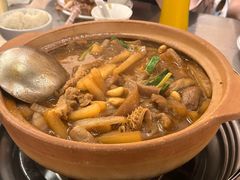 -胡须佬鸡煲四季火锅店(石厦西村直营店)