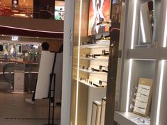 -无界眼镜MaxLess(南翔印象城店)