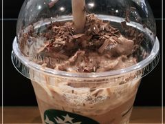 -星巴克臻选(华堂·新辰汇店)
