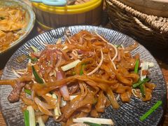 乾炒牛河-南拳十三姨·潮汕砂锅粥(世纪金源店)