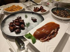 -贝勒爷·酥不腻烤鸭