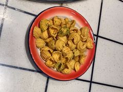 -小炉灶东北菜铁锅炖