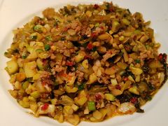 -坛宗剁椒鱼头(河西王府井店)