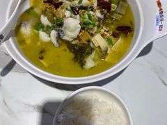 -鱼你在一起(奉贤宝龙城广场店)