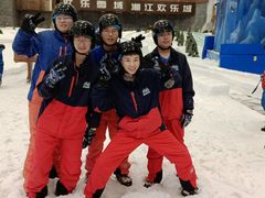 -长沙湘江冰雪世界