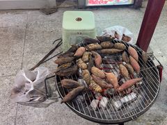 -海盗船. 龙虾烧烤. 酒馆
