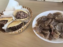 -闫家驴肉老店(华电一校店)