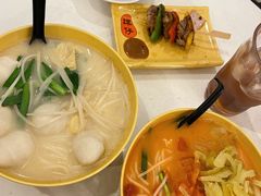 -谭仔米线(皇庭广场店)