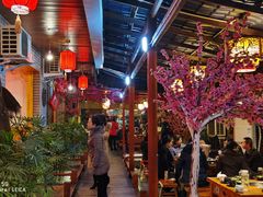 大堂-三道苗苗鱼·美蛙黄辣丁(八里店)