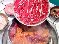 -扎起市井老火锅(乐山总店)