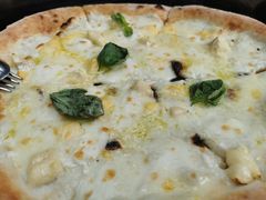 四种芝士披萨-杭州君悦酒店·青莳