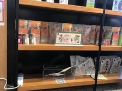 面包甜点陈列柜-茶颜悦色(平和堂负一楼店)
