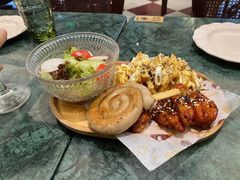 -秘密旅行Bonjour(黑金冠 江南西店)