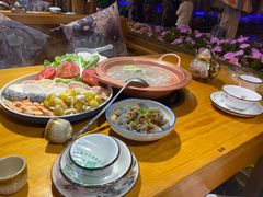 -民食香·腊排骨野生菌美食(木府店)