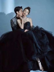 -蒙太奇婚纱摄影(万达店)