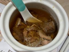 -老乡鸡(上海白玉兰广场店)