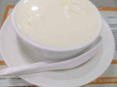 -义顺牛奶公司(新马路老店)