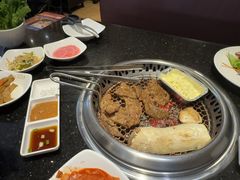 -木槿花韩式炭烤·熟成肉工坊(孙文东路店)