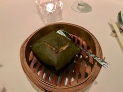 鲍鱼荷叶饭-天龙轩(香港丽思卡尔顿酒店)