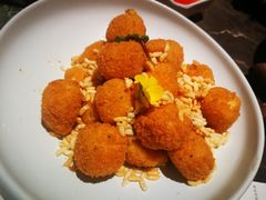 -大树餐厅(红旗街万达店)