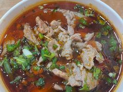 -江三王记牛杂馆(总店)
