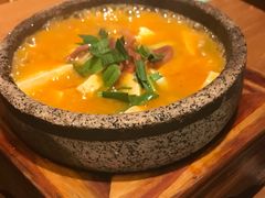 -云海肴·汽锅鸡·云南菜(天山百盛优客店)