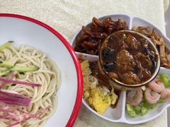四碟捞面-奥华餐厅·老张记(台基厂店)