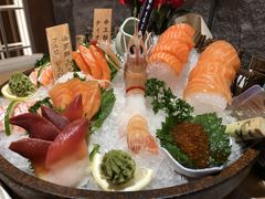 秒懂三文鱼-文三酒肆自助放题(新街口友谊广场店)