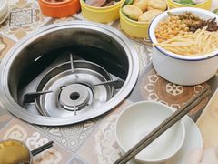 -顶上头·螺蛳火锅(五一新村店)