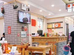 大堂-余丞记川渝面馆(云峰店)