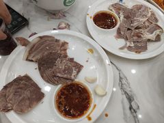 -伊穆祥牛肉面总店·清真
