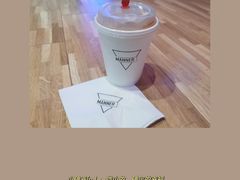 -Manner Coffee(大宁国际商业广场店)