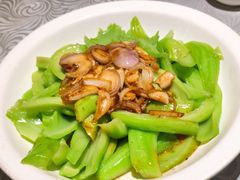 蒜蓉炒芥菜-粤·向群饭店(龙津东路总店)
