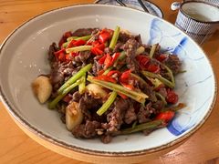 -老板很二(吉大店)