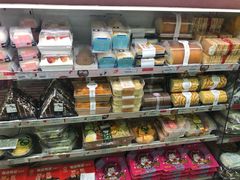 -全家便利店(东直门店)