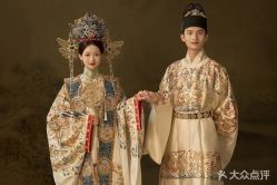 -蒙娜丽莎婚纱摄影(南门店)