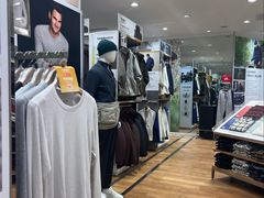 -优衣库(上海虹口龙之梦店)