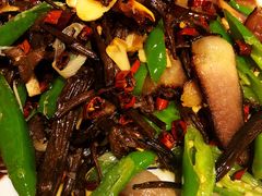 茶树菇炒腊肉-庶民居中餐馆(花土店)