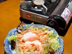 温泉蛋蟹腿沙拉-魔丼屋(日月光店)