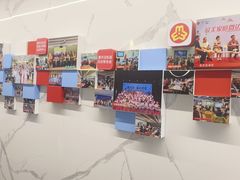 -漕河泾街道图书馆(漕河泾社区文化活动中心店)