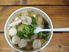 -手劲鱼丸馄饨铺(哈一百店)