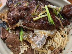 肝腰拌面加大排加荷包蛋-无名氏面馆(邮电路店)