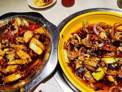 -休记光头香辣蟹干锅店(衣冠庙店)