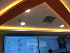 -CoCo都可(北京西站北广场店)