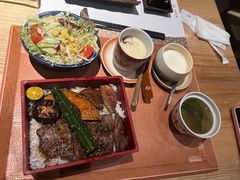 -本源食集 日式烧肉·炉端烧(东海缤纷店)